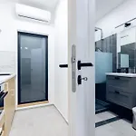 Borg * Cegléd